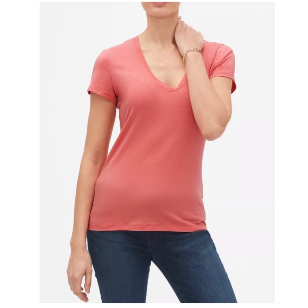 Groceries Apparel V-Neck Short Sleeve Organic Cotton Women’s T-Shirt Size Large